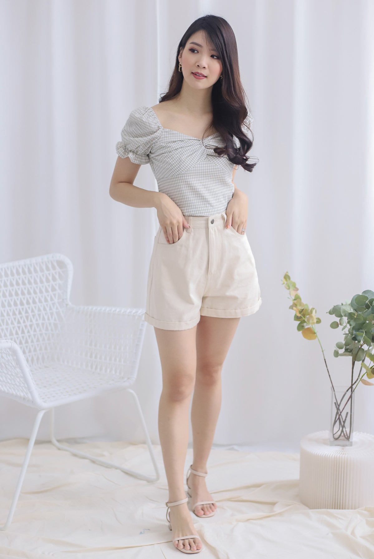 Owena Denim Shorts In Oats