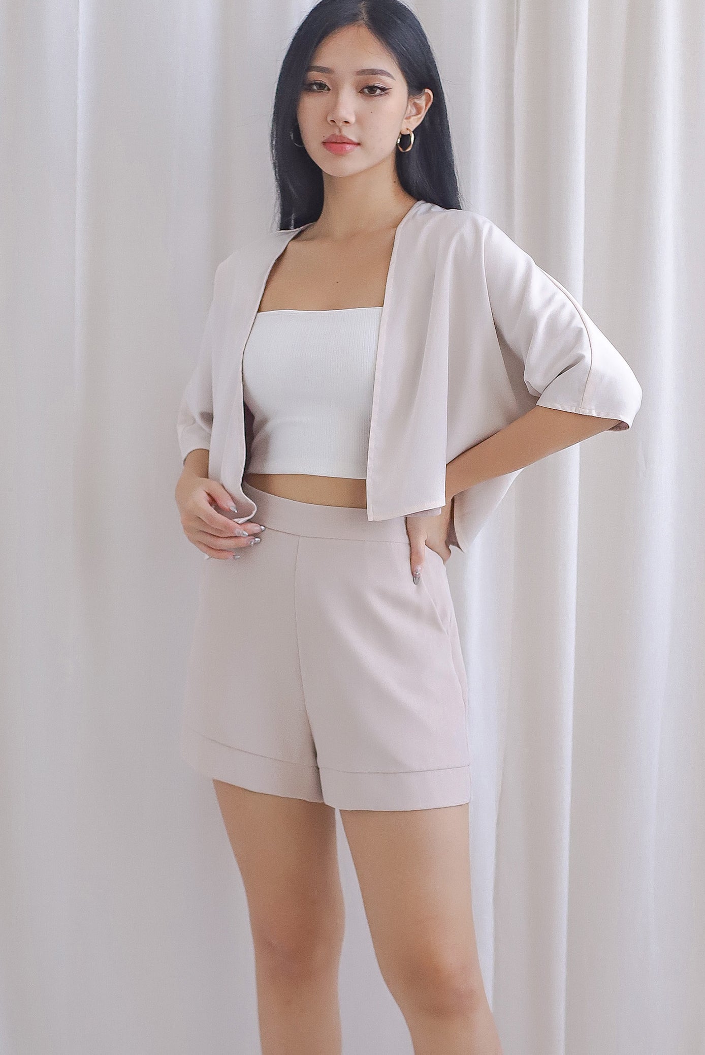 Cherilyn Crop Reversible Kimono In Nude/Etoupe