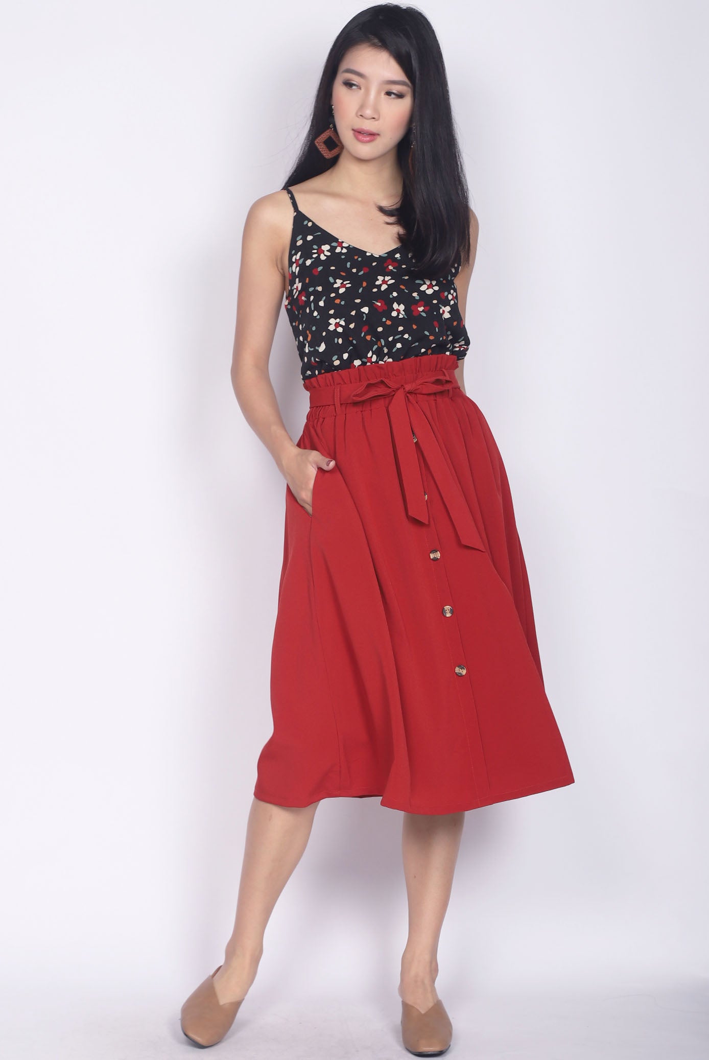 Circe Paperbag Buttons Skirt In Rust Red
