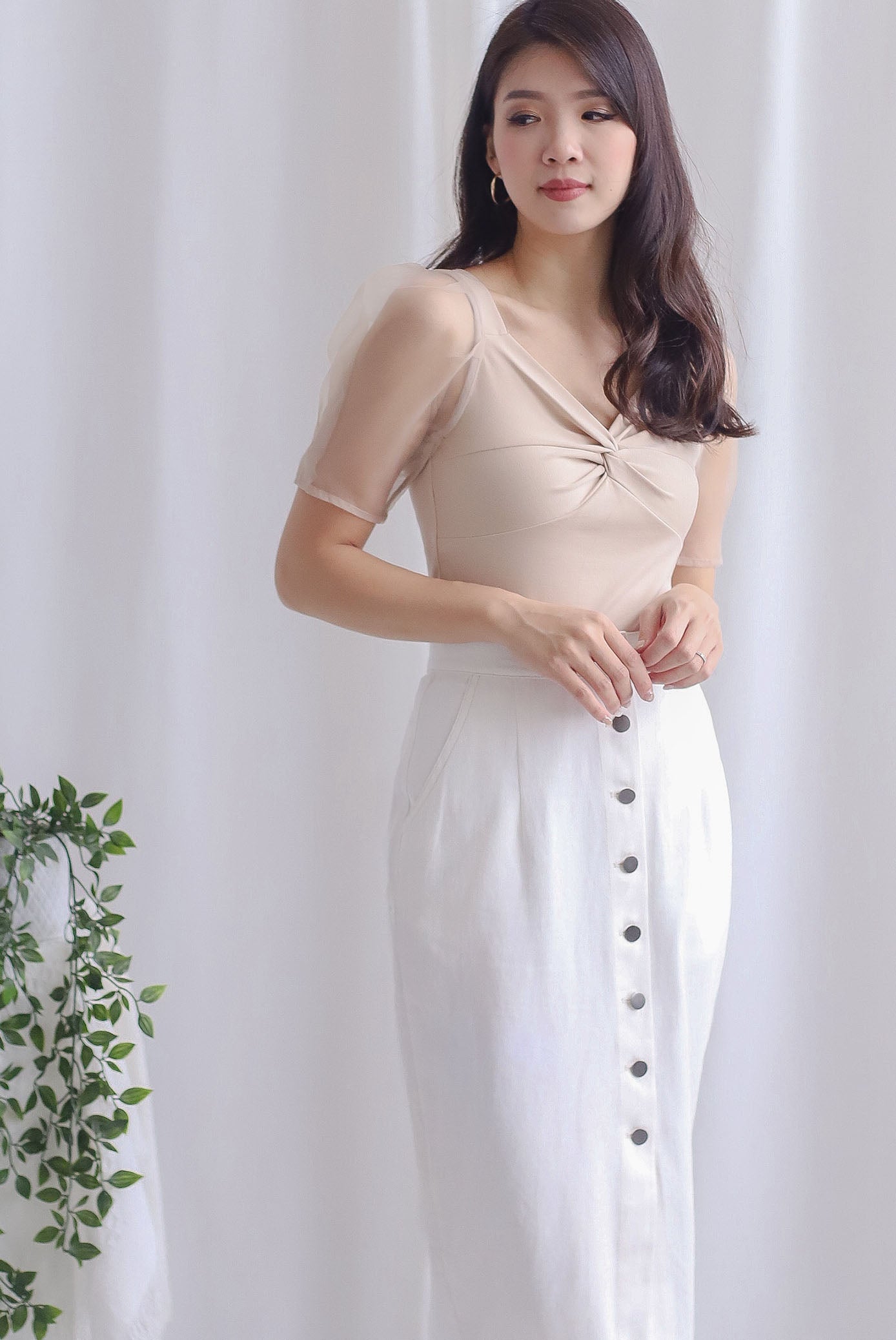 *Premium* Corey Sheer Sleeve Top In Ecru