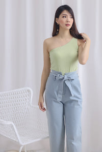 Eathelyn Ribbed Toga Top In Apple Green