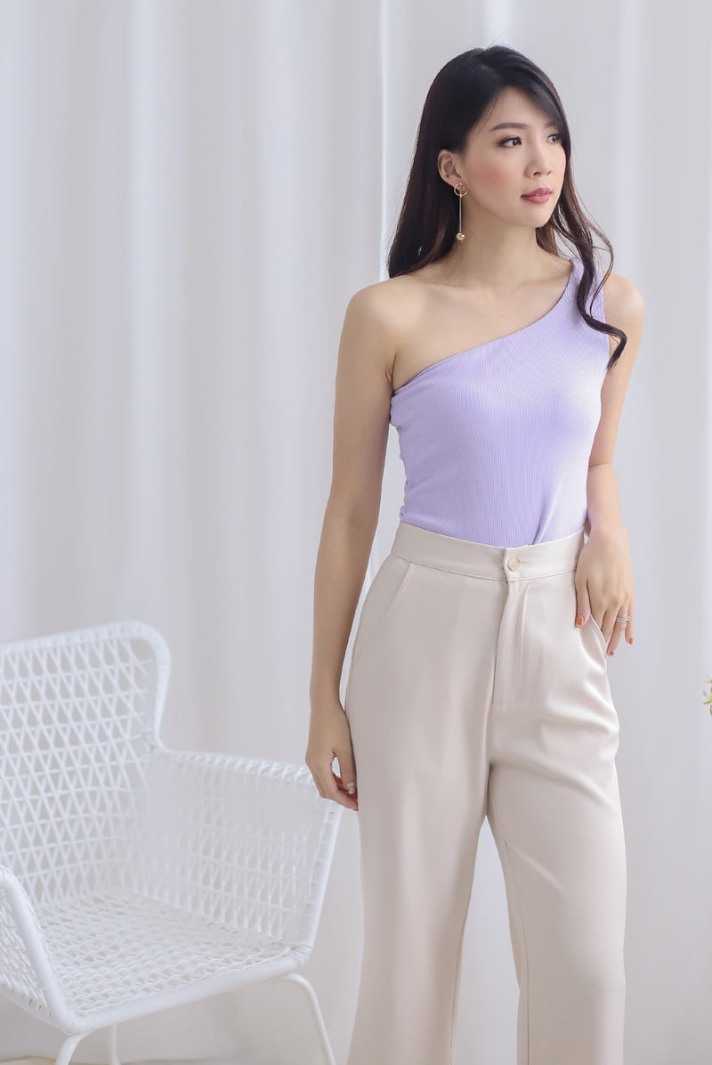 Eathelyn Ribbed Toga Top In Lilac