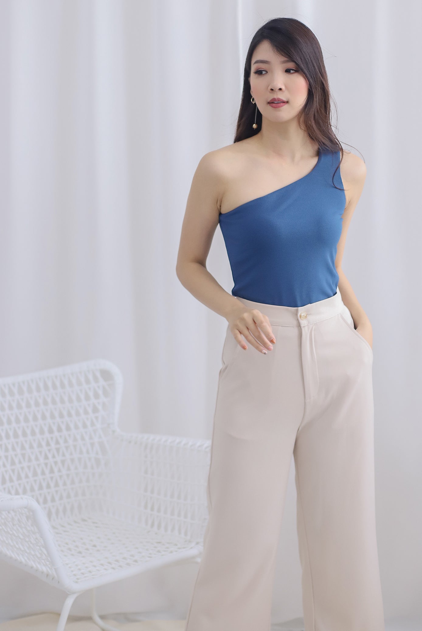 Eathelyn Ribbed Toga Top In Steel Blue