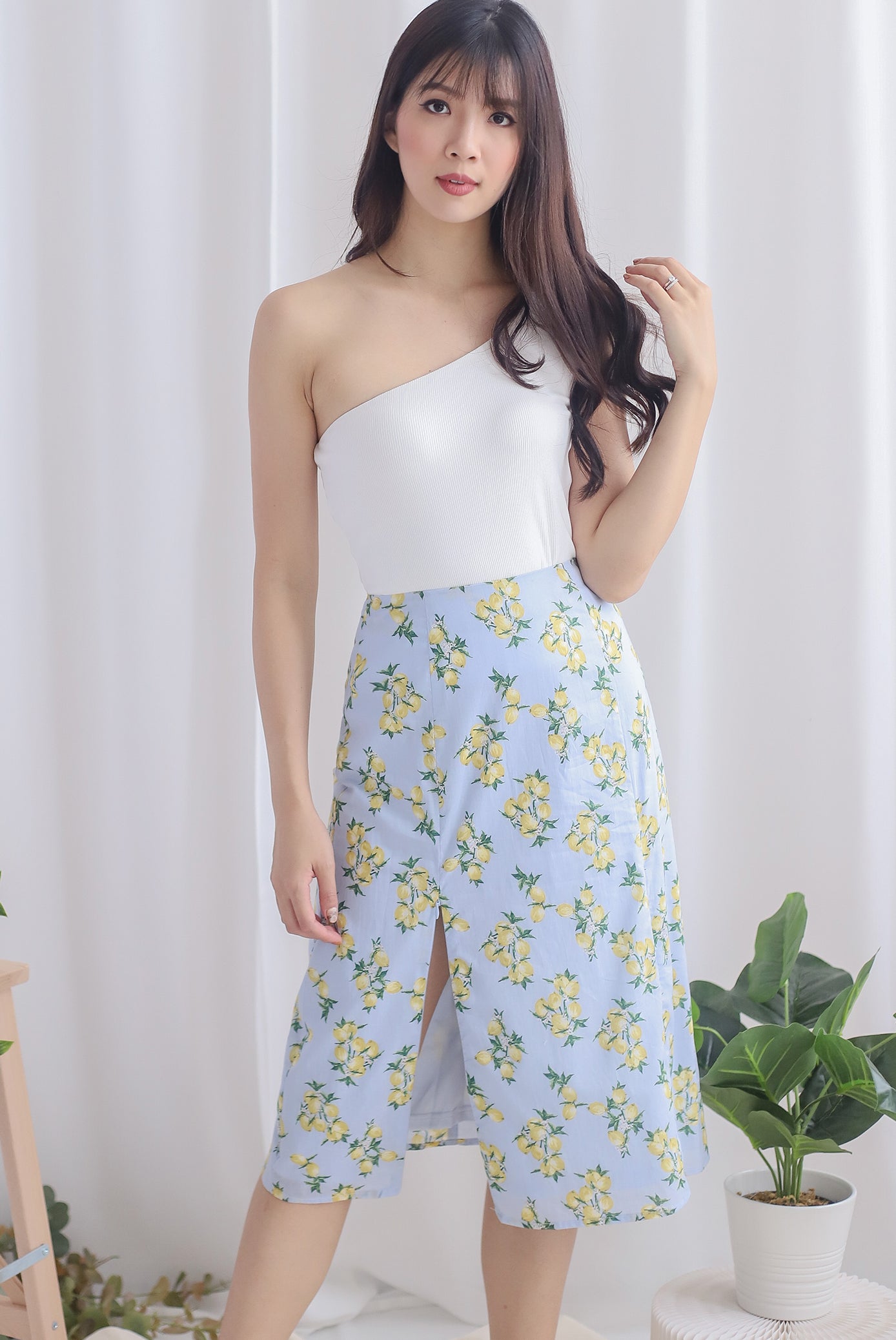 Eathelyn Ribbed Toga Top In White