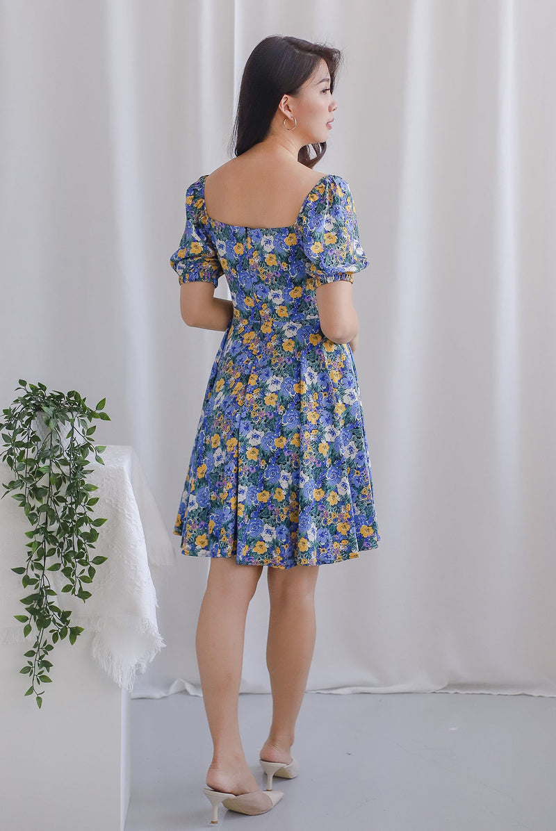 *Restocked* Emily Floral Ruched Dress In Blue
