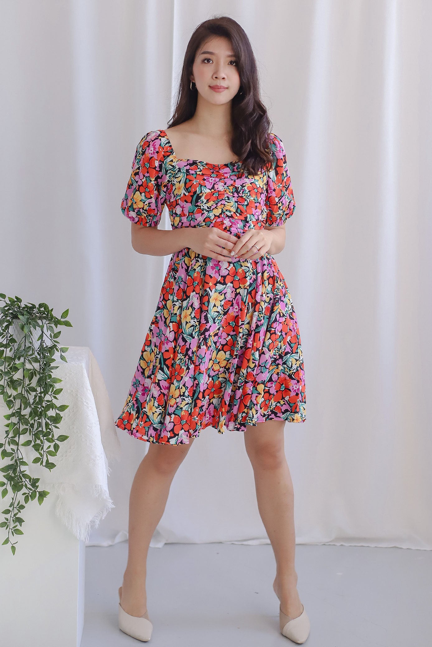 Emily Floral Ruched Dress In Red