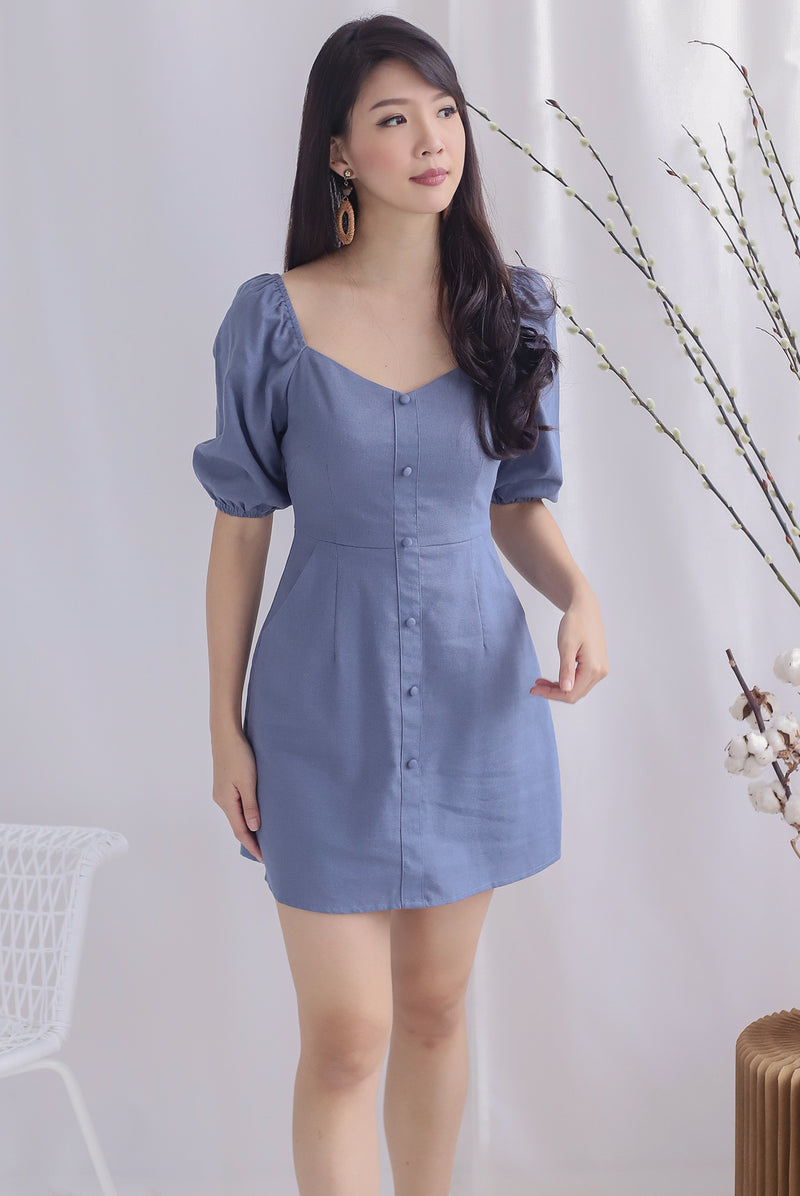 Everli Buttons Puffy Sleeve Romper In Blue