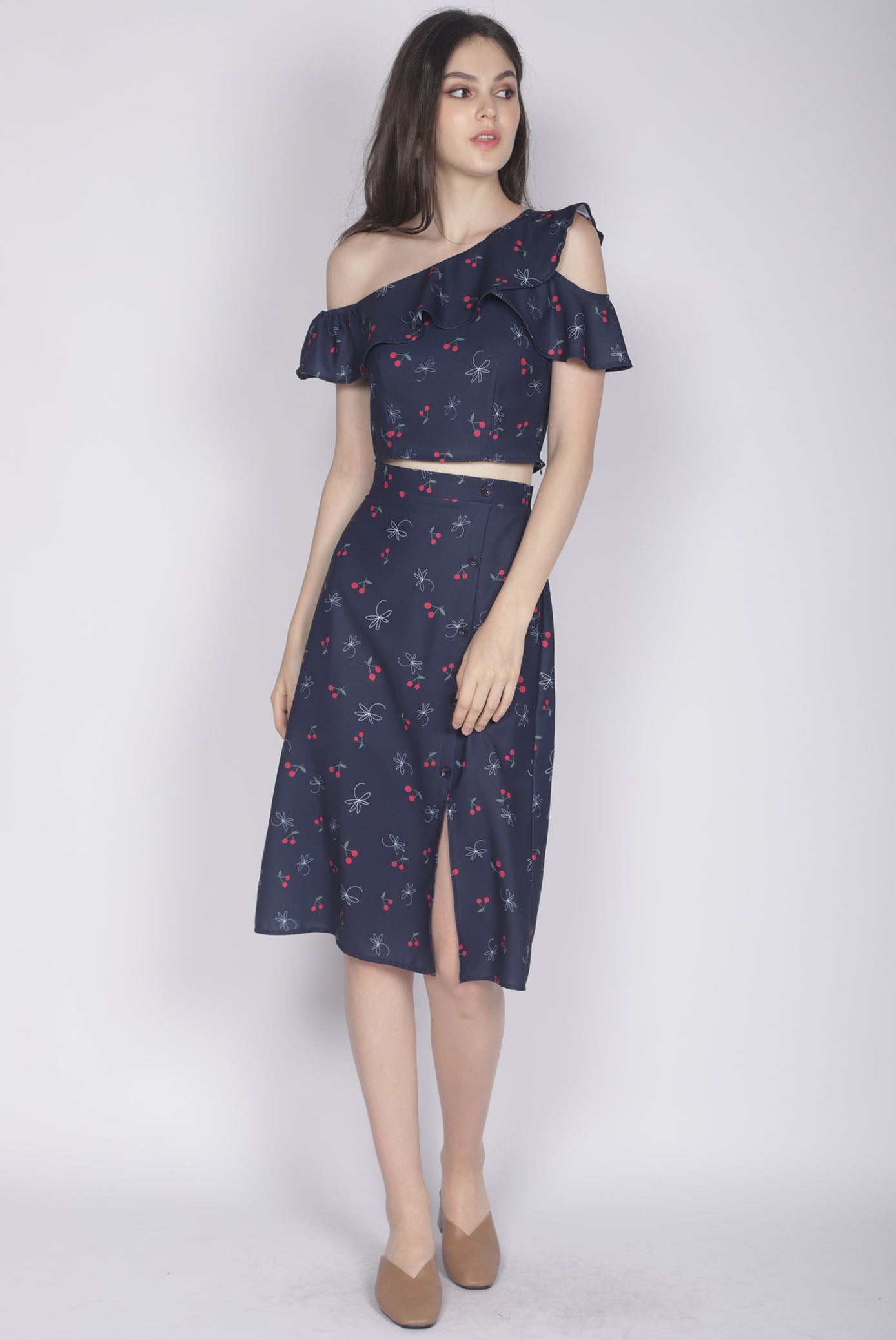 Hattie Buttons Slit Skirt In Navy Cherries