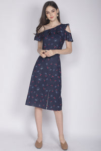 Hattie Buttons Slit Skirt In Navy Cherries