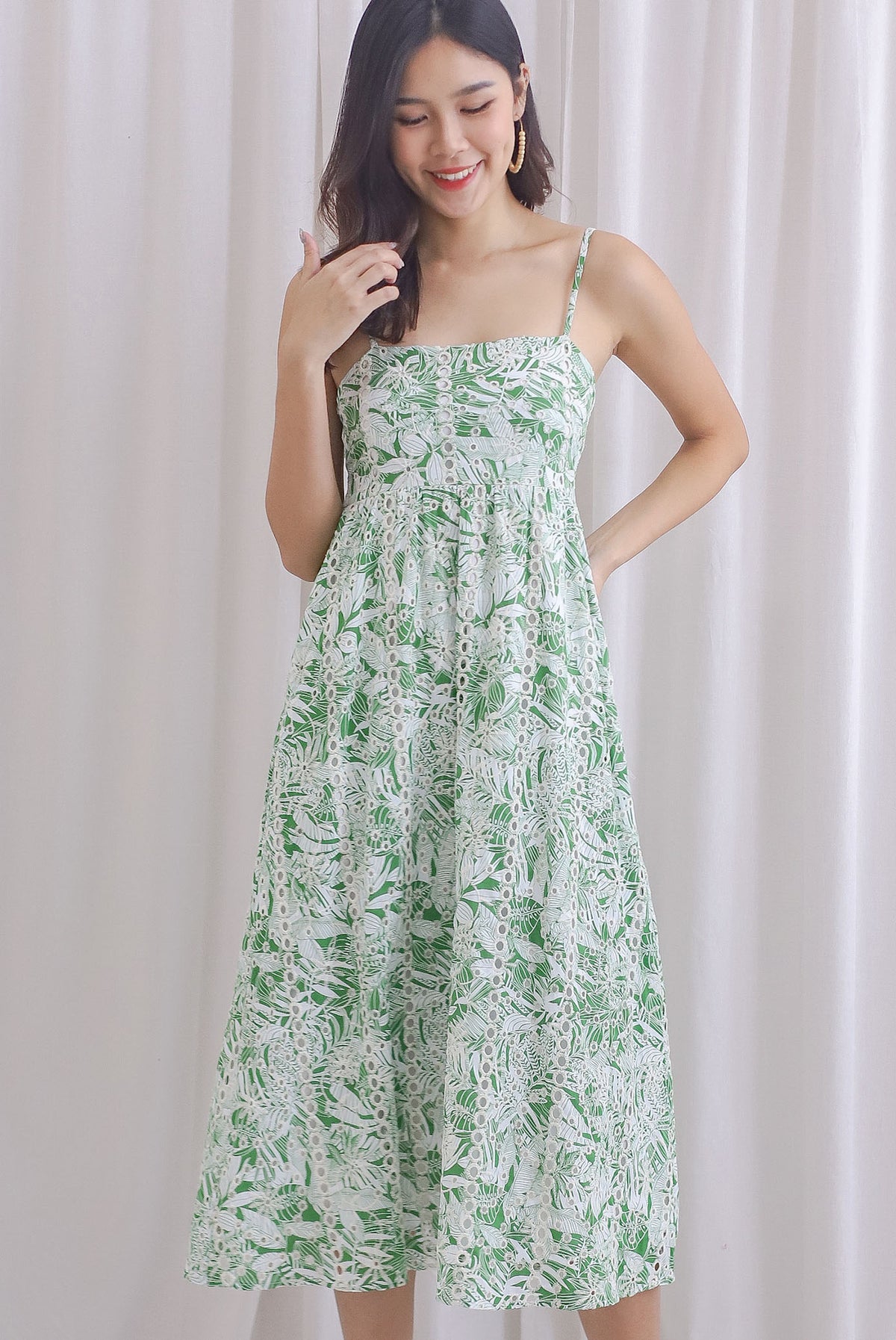 Giselle Leafy Embro Spahgetti Maxi Dress In Green