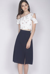 Hattie Buttons Slit Skirt In Navy Blue