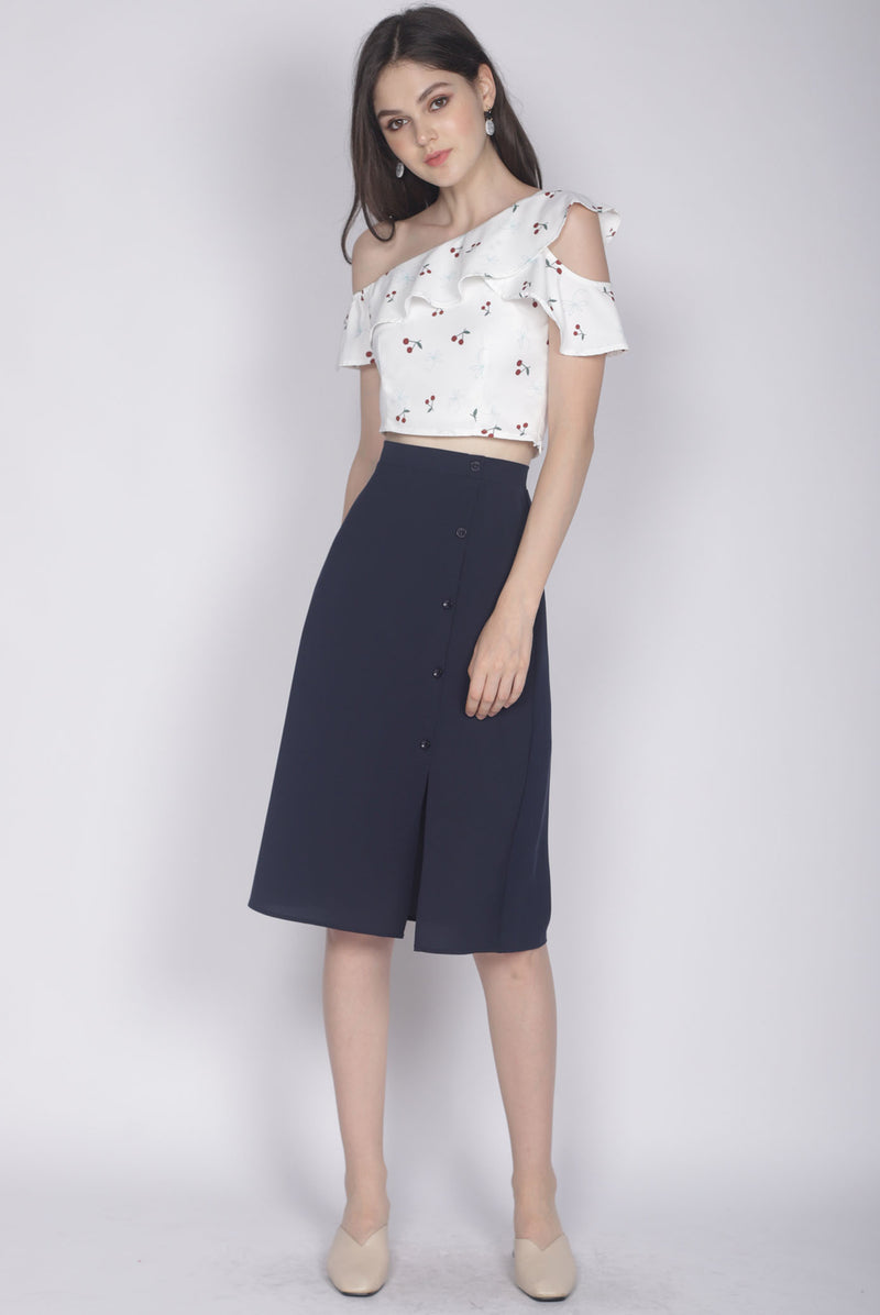 Hattie Buttons Slit Skirt In Navy Blue