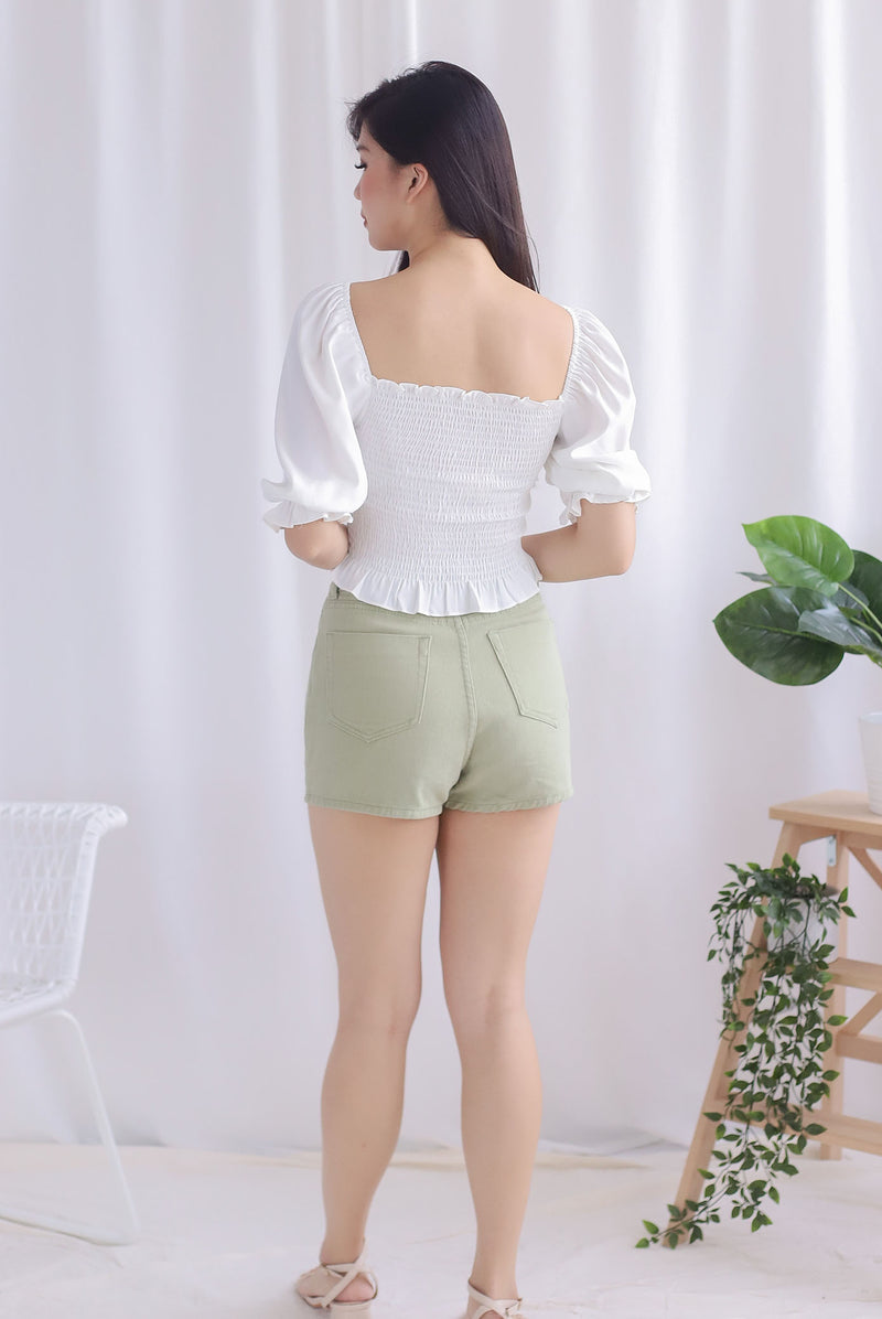 Jaylie Denim Skorts In Apple Green