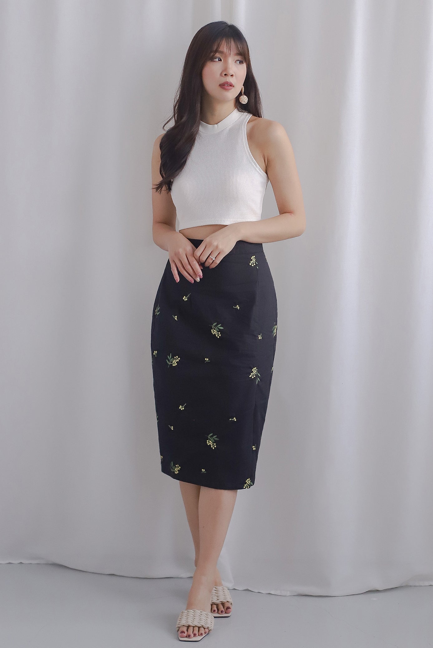 Black pencil skirt clearance design