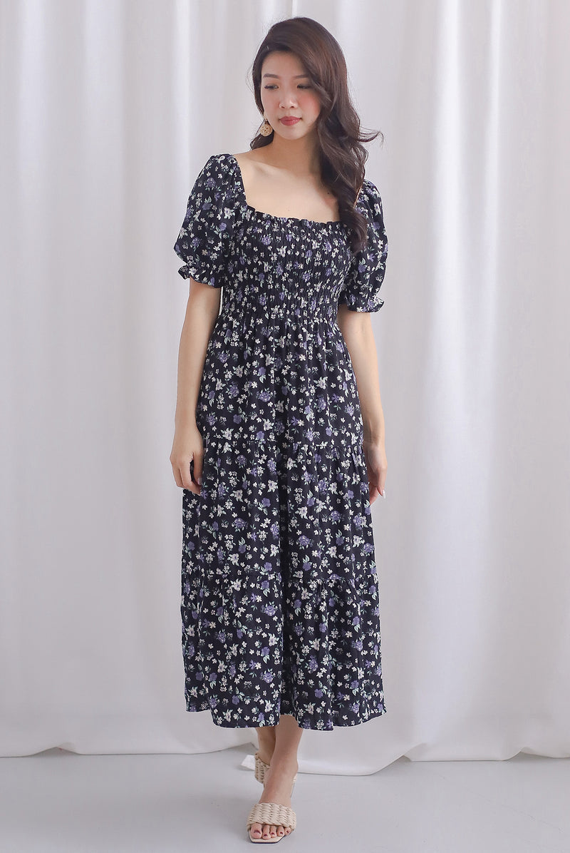 Kallie Puffy Sleeve Tiered Dress In Black Floral