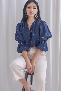 Lassie Tiered Puffy Sleeve Top In Embro Navy