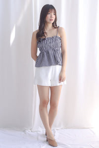 Margot Gingham Spag Babydoll Top In Black