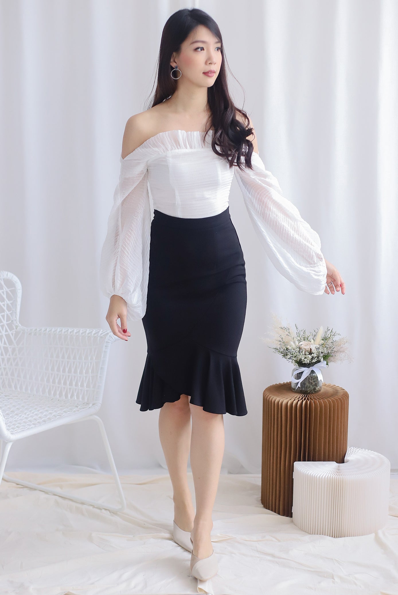 *Premium* Narelle Pleated Off Shoulder Top In White