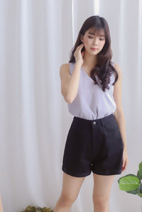 Owena Denim Shorts In Black