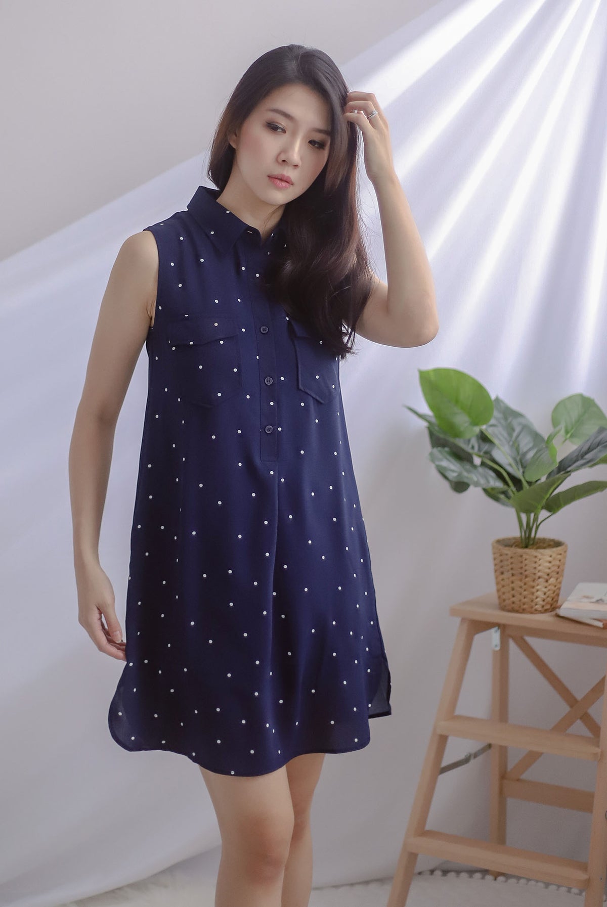 Peeri Utility Sleeveless Dress In Navy Dots