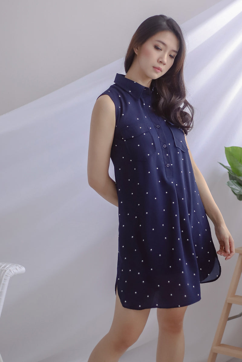 Peeri Utility Sleeveless Dress In Navy Dots