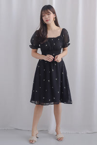*Restocked* Reese Embro Swiss Dot Puffy Sleeve Dress In Black