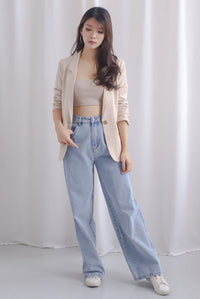 Rochelle Straight Cut Denim Jeans In Light Wash