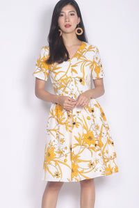 Sayori Floral Buttons Waistband Dress In Yellow