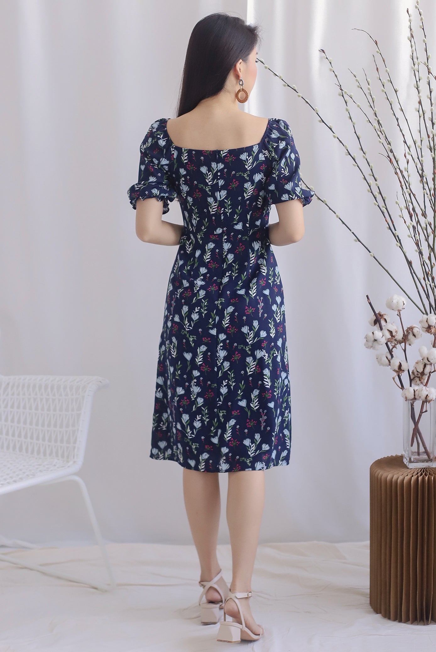 TDC Noelle Zip Slit Midi Dress In Navy Floral