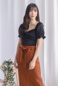 TDC Pilar Twist Sweetheart Top In Black