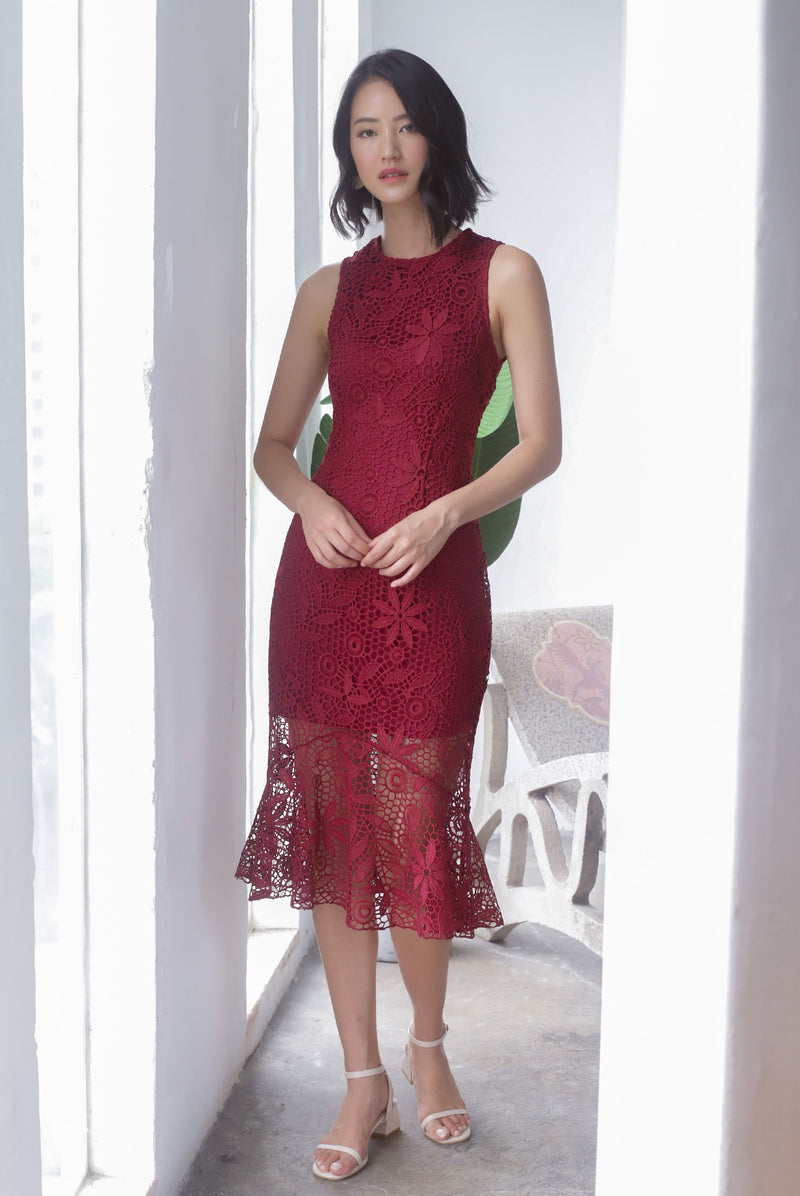 *Premium* TDC Greisy Crochet Removable Oriental Collar Dress In Wine Red