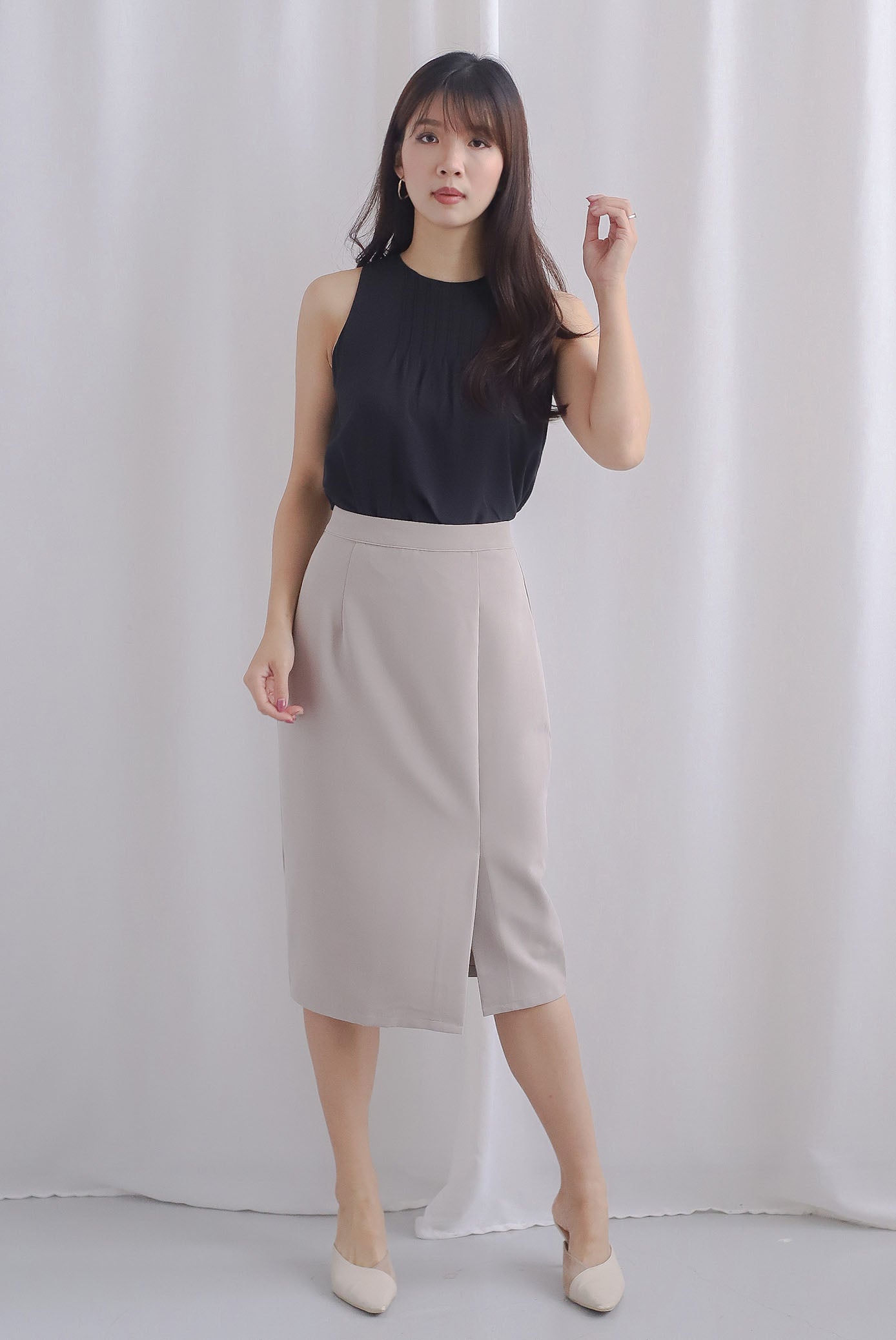 Zaya Pleat Neckline Top In Black
