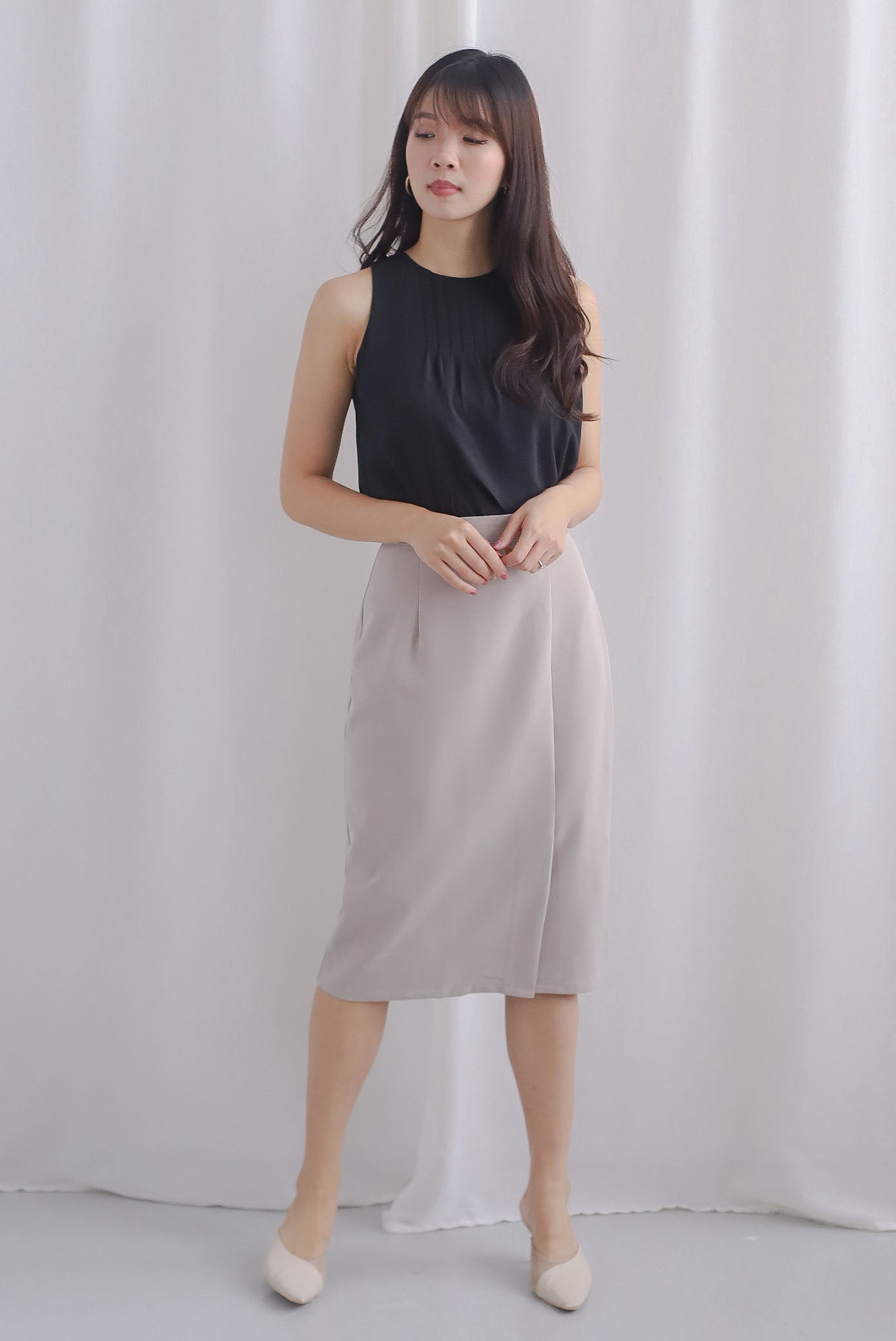 Zaya Pleat Neckline Top In Black