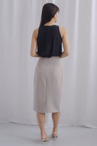 Zaya Pleat Neckline Top In Black